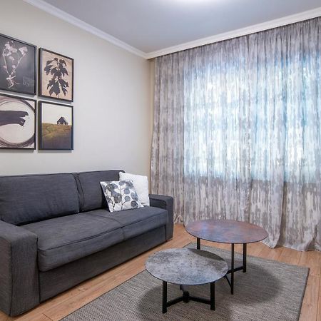 Tina'S 2 Bedroom Top Central Apartment София Екстериор снимка