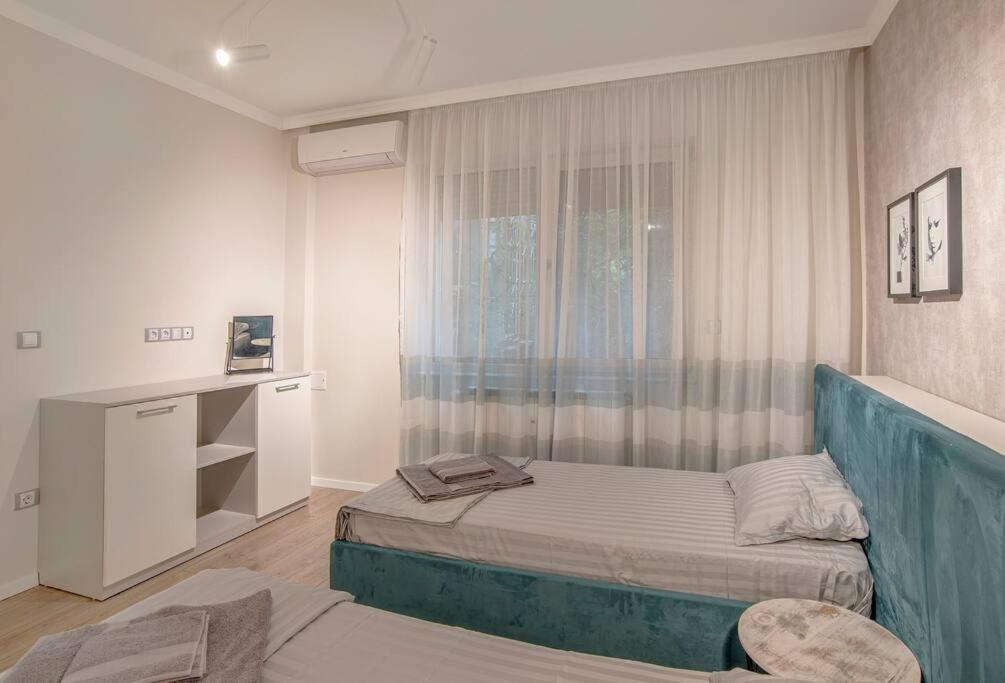 Tina'S 2 Bedroom Top Central Apartment София Екстериор снимка