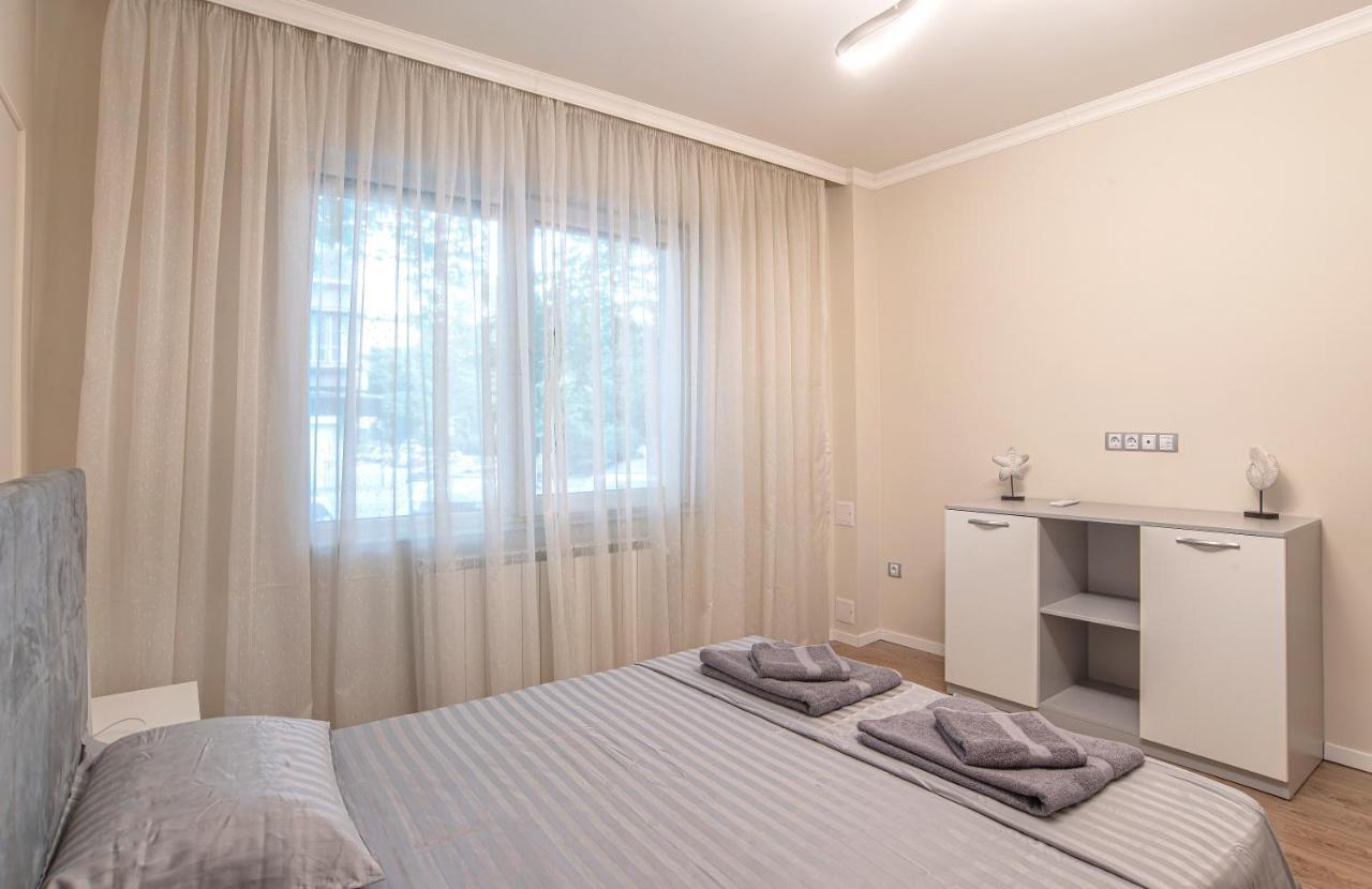 Tina'S 2 Bedroom Top Central Apartment София Екстериор снимка