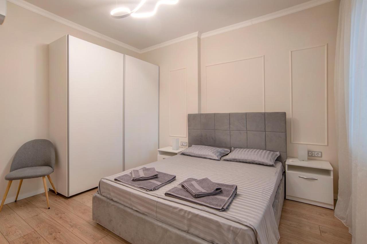 Tina'S 2 Bedroom Top Central Apartment София Екстериор снимка