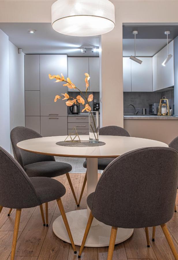 Tina'S 2 Bedroom Top Central Apartment София Екстериор снимка
